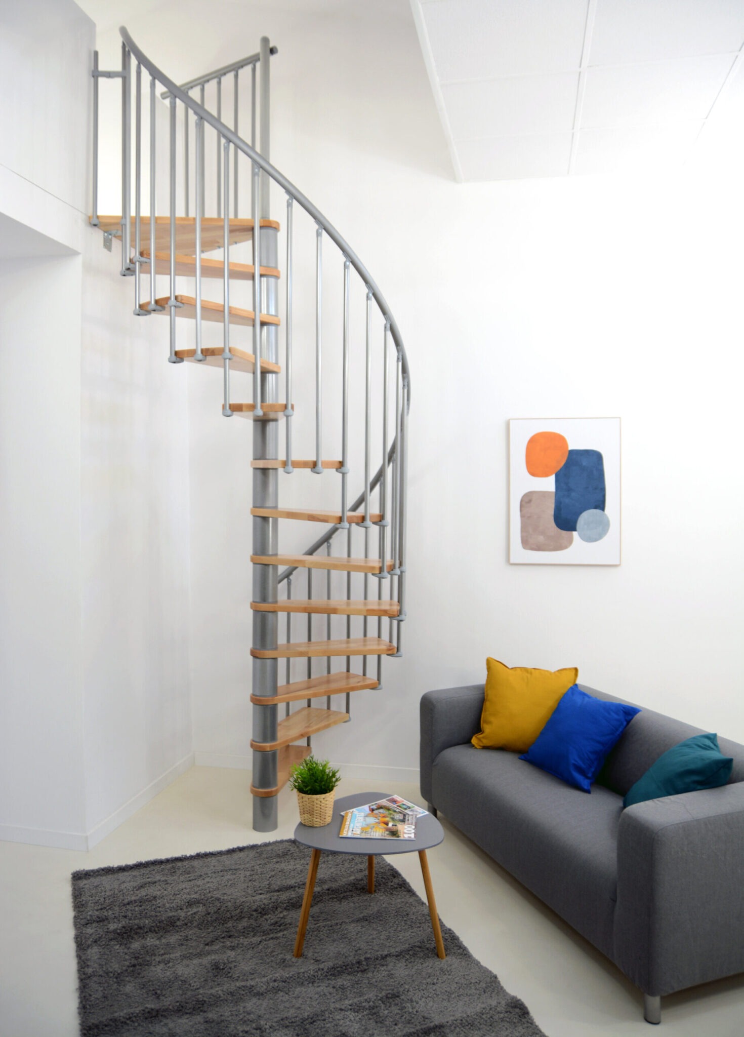 Minka Berlin Buche Silber | Wendeltreppe | Mein TREPPENSHOP